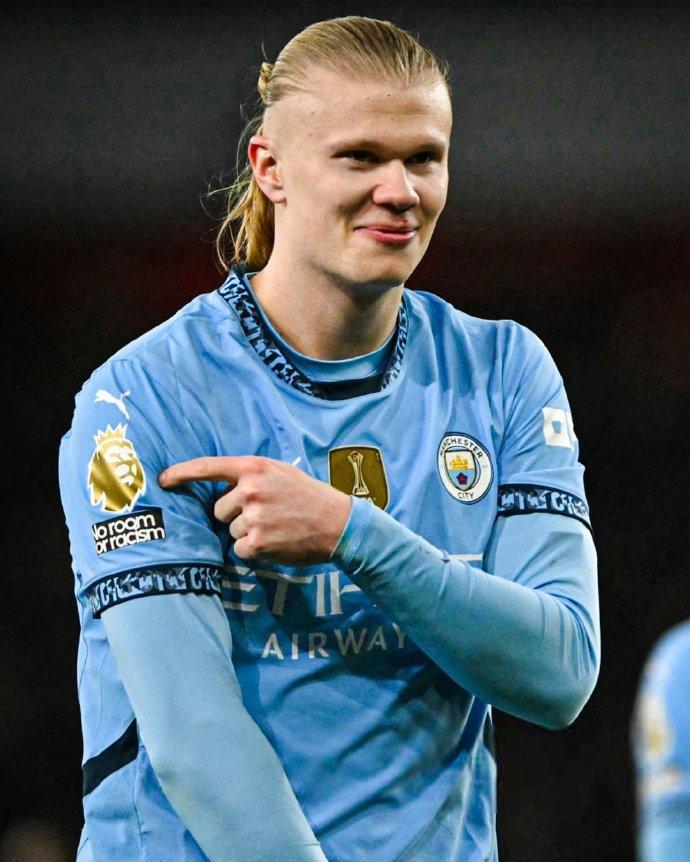 西甲半场：伦布雷拉斯闪击，亚马尔破门，巴萨2-1阿拉维斯